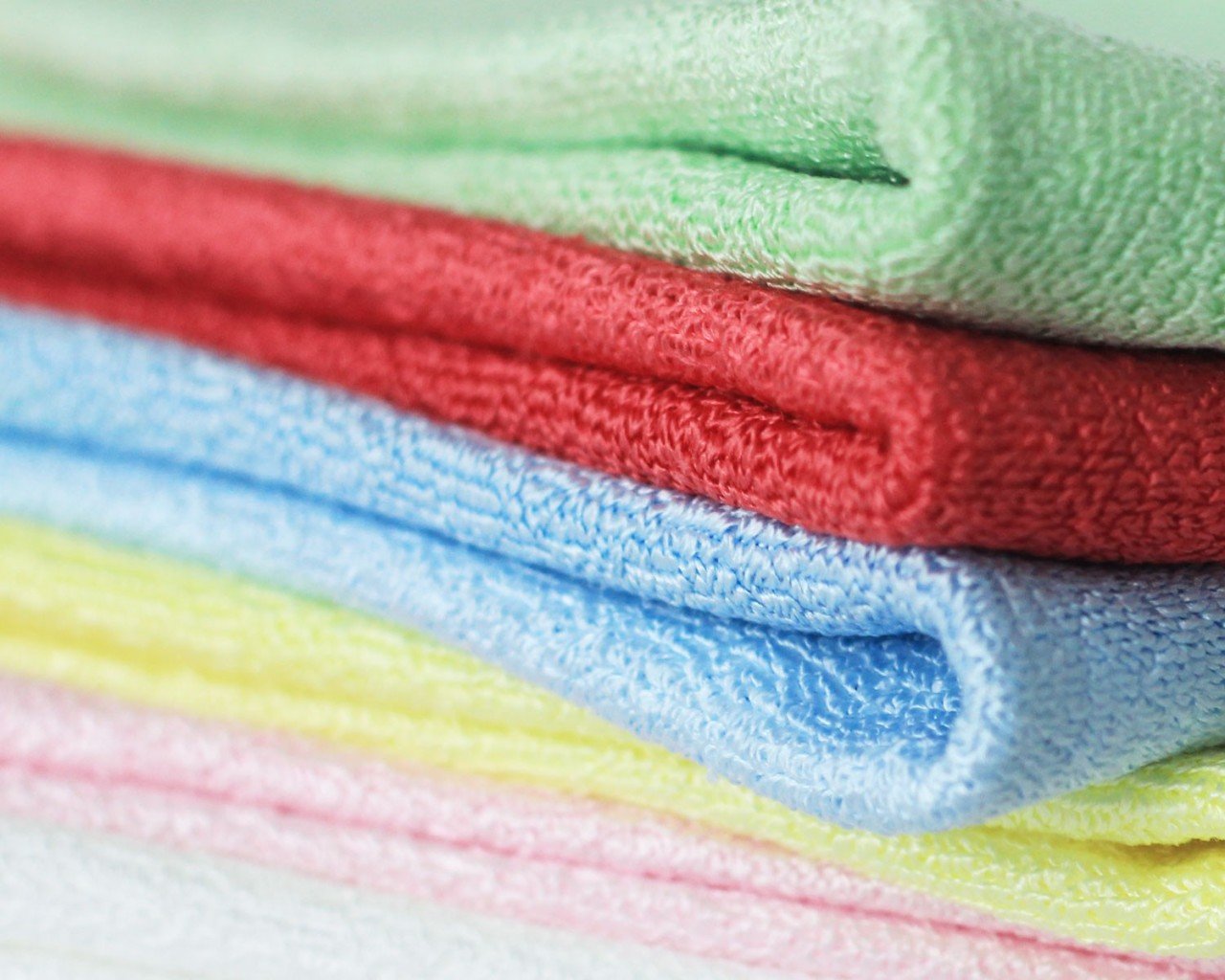 Mikrofiber Bez Parlak Doku 50x70 cm ( 20 Adet )